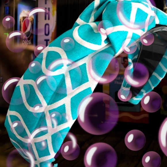 Just-Jen Blue and White Knotted Turban Style Casual Fashion Headband!! - Picture 8 of 9